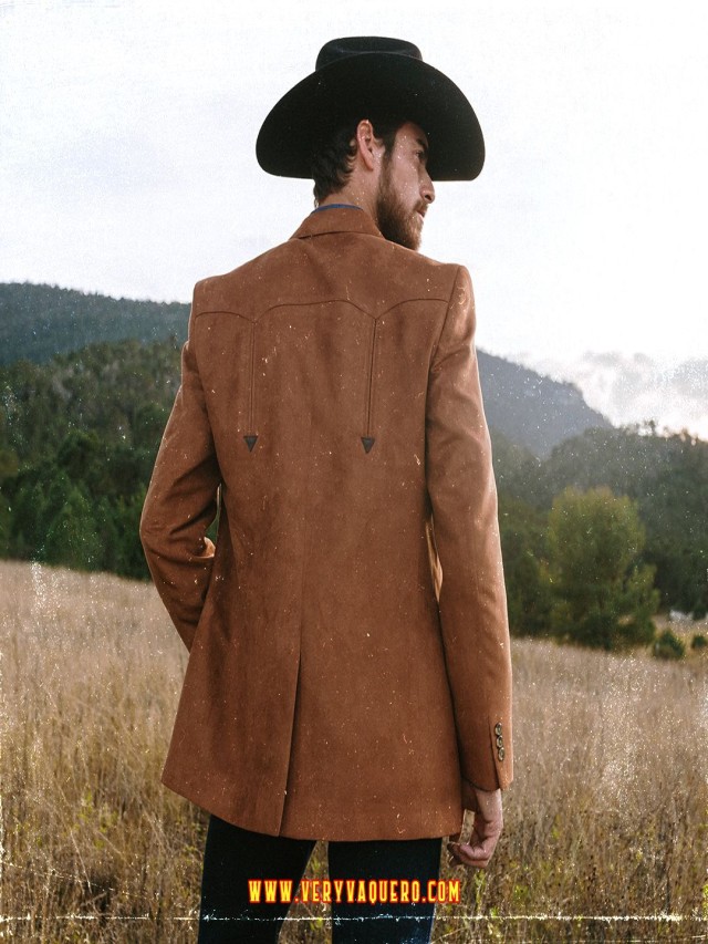 Lista 96+ Imagen como vestir con sombrero vaquero hombre Cena hermosa